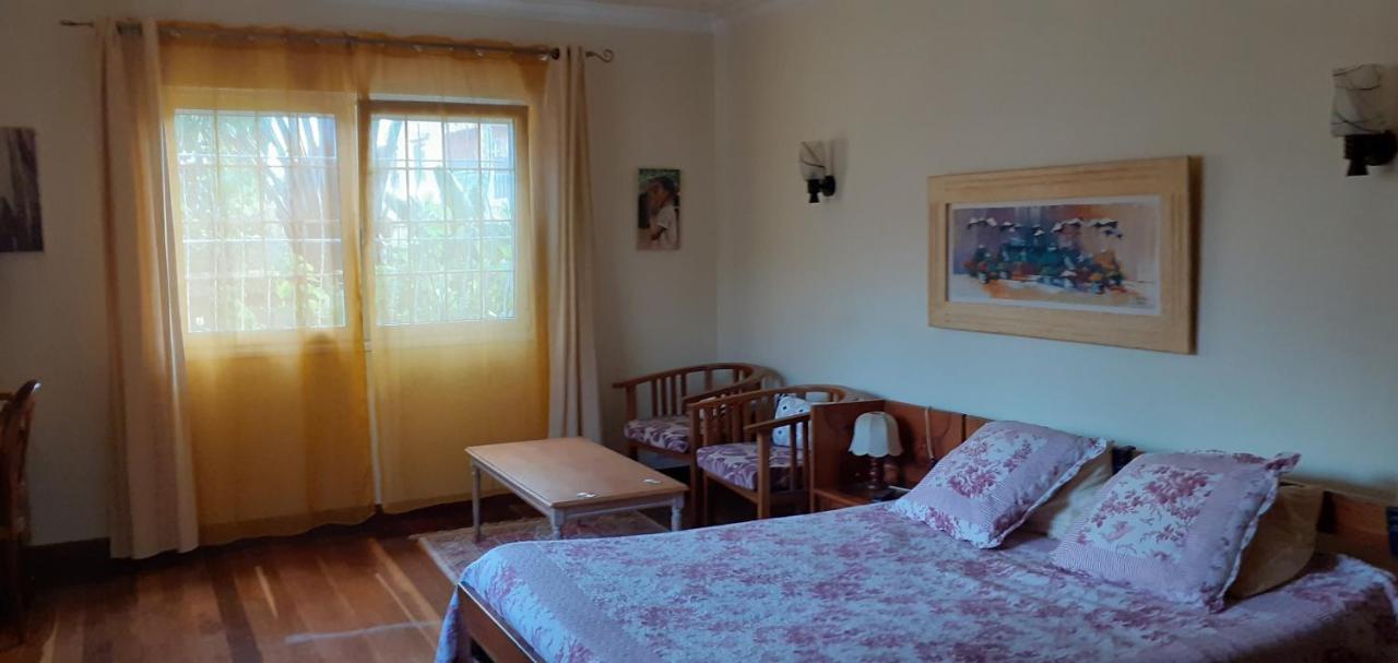 Chambre D'Hote Villa Maritampona Анцирабе Екстер'єр фото